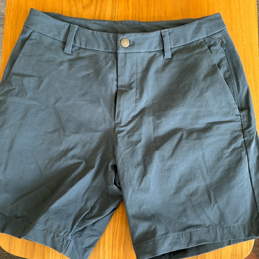 Lululemon ABC Classic-Fit Short 7"
Warpstreme